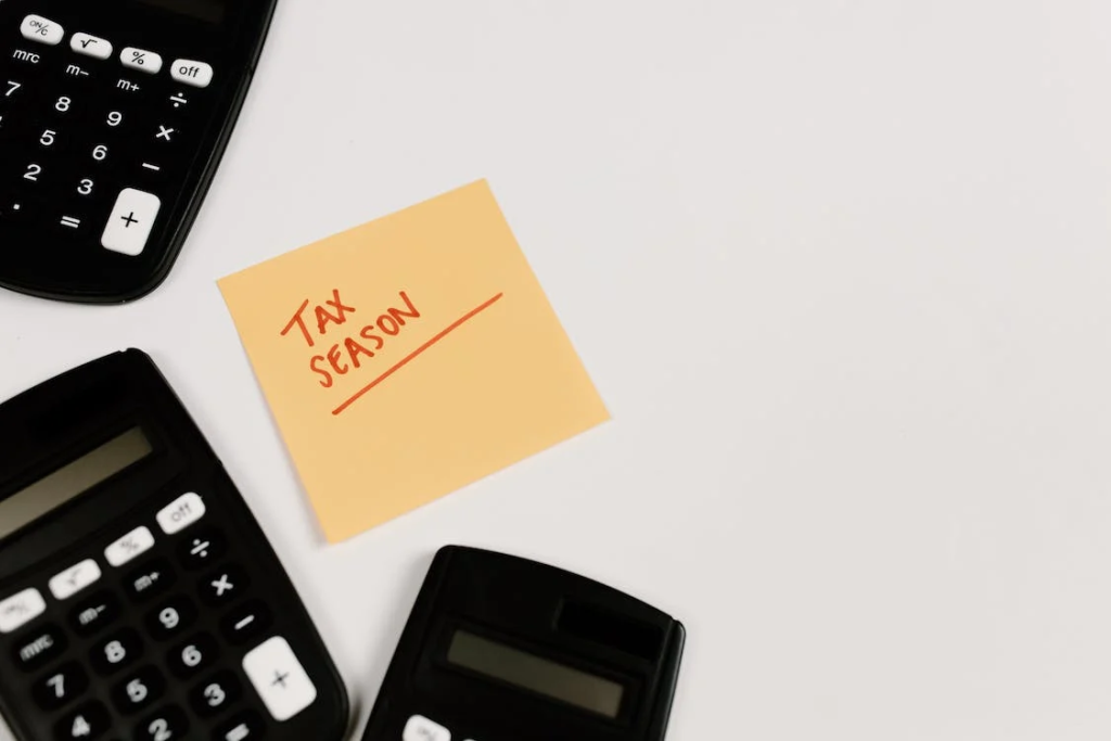 Tax season written on a note